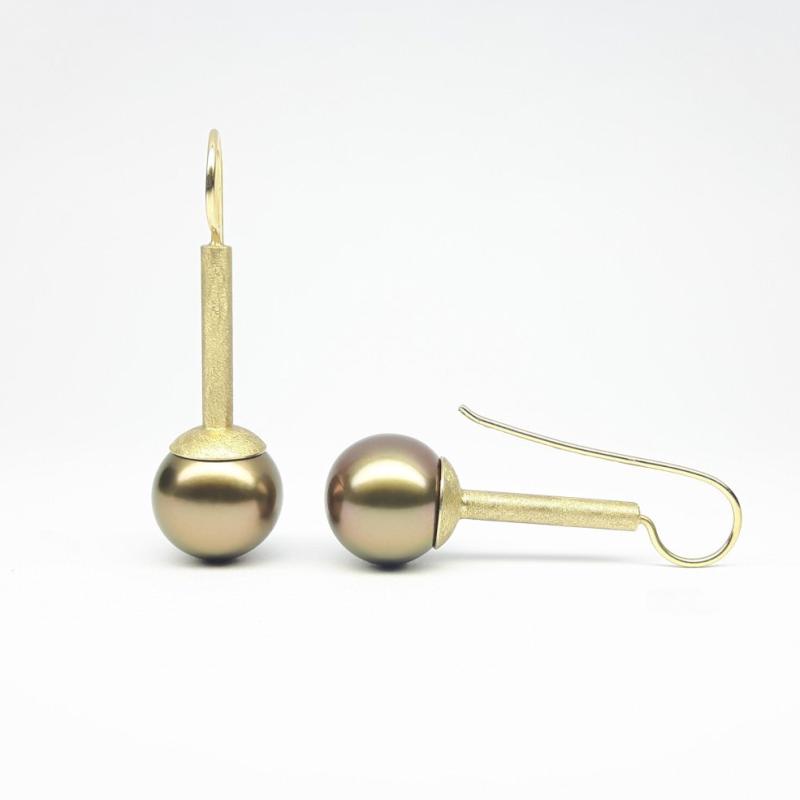 Boucles d'oreilles en or jaune 18kt, perles des mers du sud 